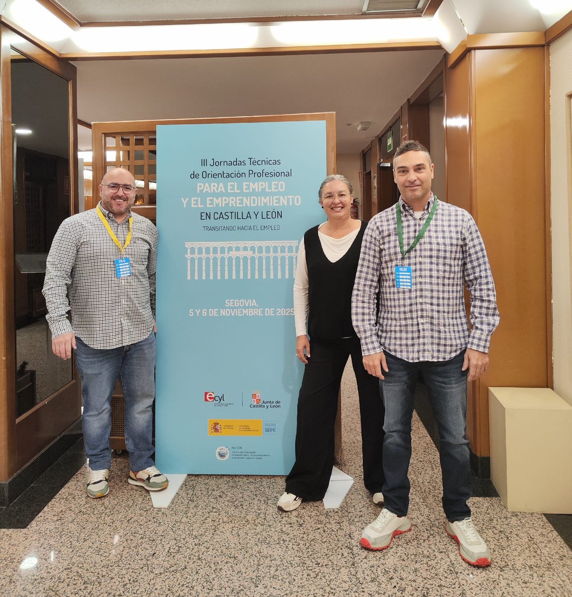 SOIBgoib's tweet image. 🌍 El 5 i 6 de novembre participàrem a les III Jornades Tècniques d&apos;Orientació Professional per a l’Ocupació i l’Emprenedoria, organitzades pel COE de la Junta de Castella i Lleó a Segovia.

#OrientacióProfessional #FormacióProfessional #Ocupació   #Formació #Emprenedoria

➕👇