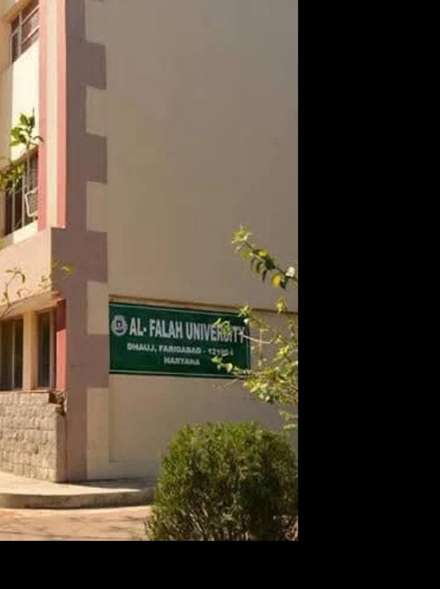 AkhandTrust's tweet image. @NayabSainiBJP @cmohry @AmitShah @narendramodi फरीदाबाद हरियाणा की अल फला यूनिवर्सिटी जो सफेद कोट में आतंकी पैदा कर रही है और दुनिया भर में हरियाणा की बदनामी का पर्याय है की जांच करवाकर बुल्डोजर कार्यवाही की जाए❗❗❗❗