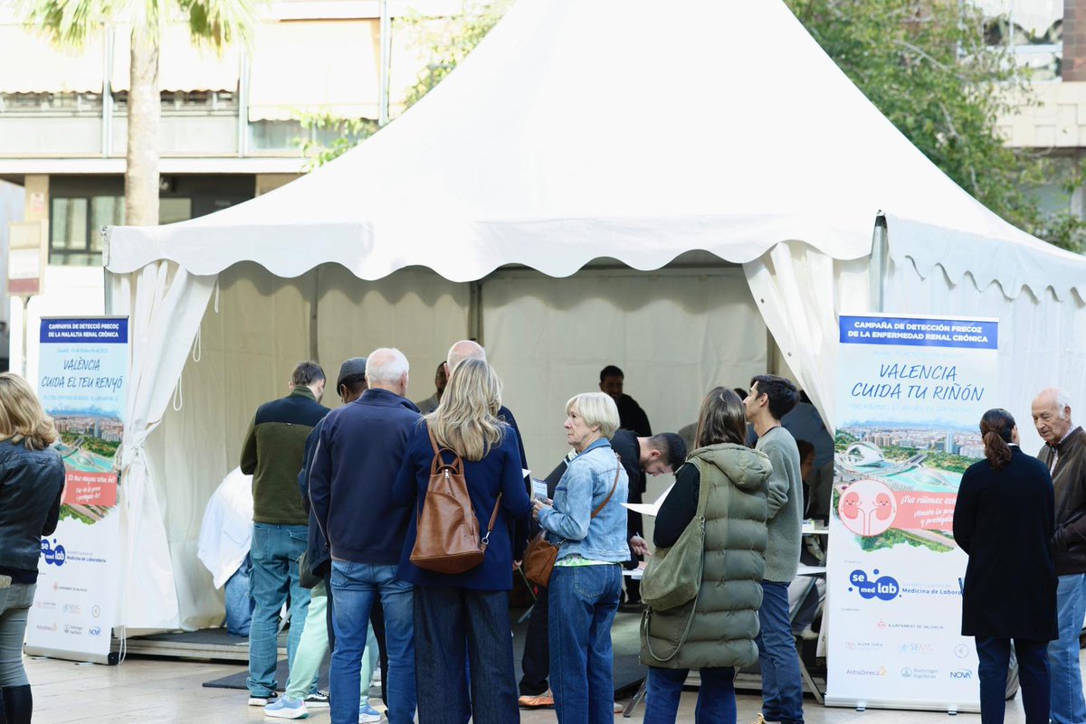 congresolabclin's tweet image. Fueron muchas las personas que se acercaron ayer a la carpa sanitaria de @Semedlab para conocer la salud de sus riñones. ¡Gracias!  

Hoy da comienzo #LABCLIN2025 en Valencia con más de 1.500 profesionales del #laboratorioclinico

labclin2025.es