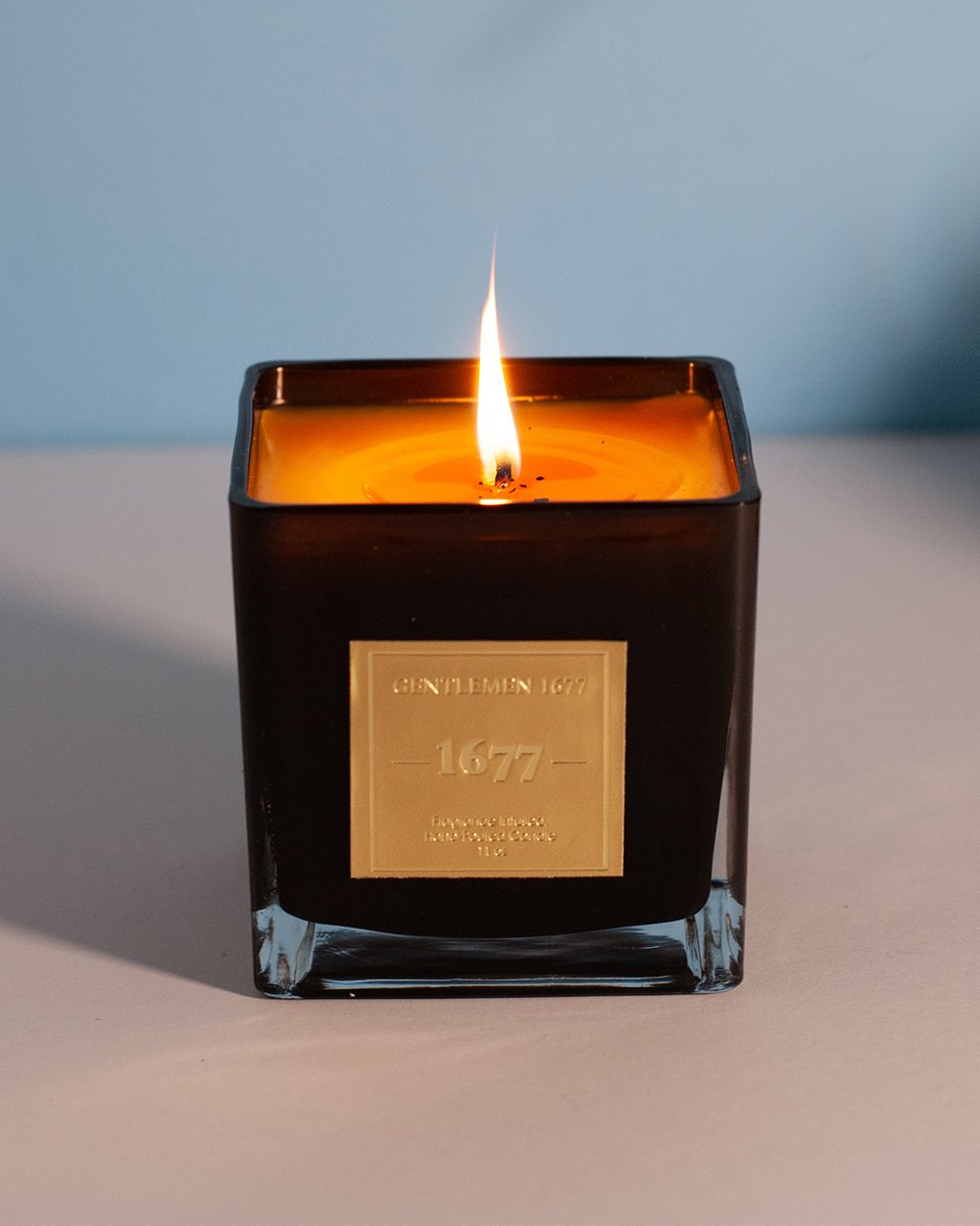 Gentlemen1677's tweet photo. Scent for you. Scent for your space. Gentlemen 1677 Cologne defines your presence, while the 1677 Candle will set your space.  The last decision you'll make on the finest scent you'll own.

#Gentlemen1677 #Gentlemen1677Cologne #Gentlemen1677Candle #HomeFragranceForMen #RefinedAmbiance #MensFragrance #CologneForMen #ScentOfTheDay #noblewarmbold #cheerstothegentlemen #bestdecisionlastdecision