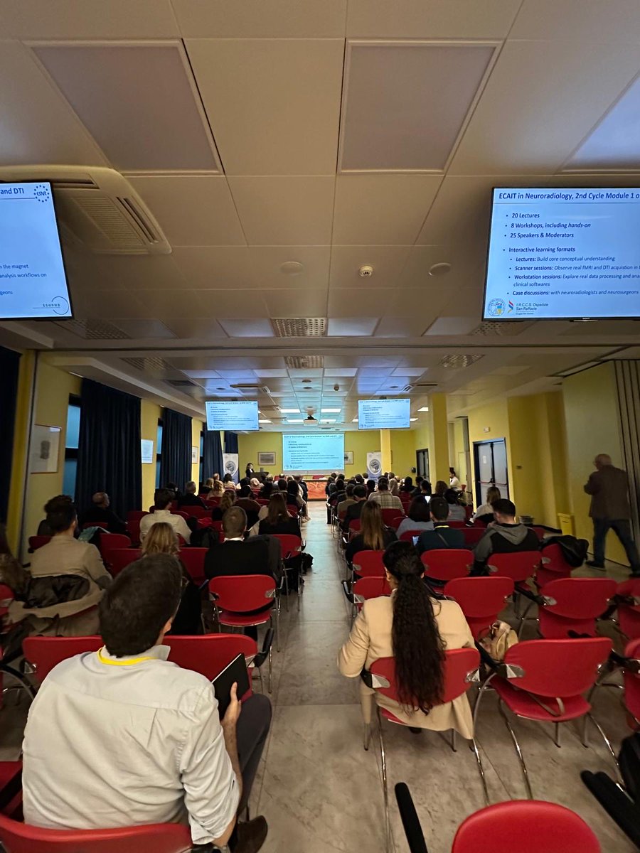 ESNRad's tweet image. Day 1 of the European Course on Advanced Imaging Techniques in Neuroradiology – 2nd Cycle, Module 1 focused on fMRI and DTI, highlighting cutting-edge advances in brain function and connectivity imaging.

#Neuroradiology #fMRI #DTI #Neuroimaging #ESNR