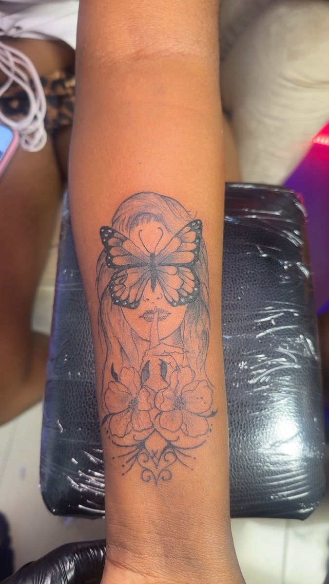 _Gleeboy's tweet photo. Tattoos I’ve done lately 🤘🏾 https://t.co/sEJHJDilD3