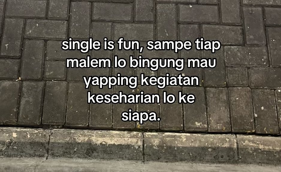 pocong tweet media