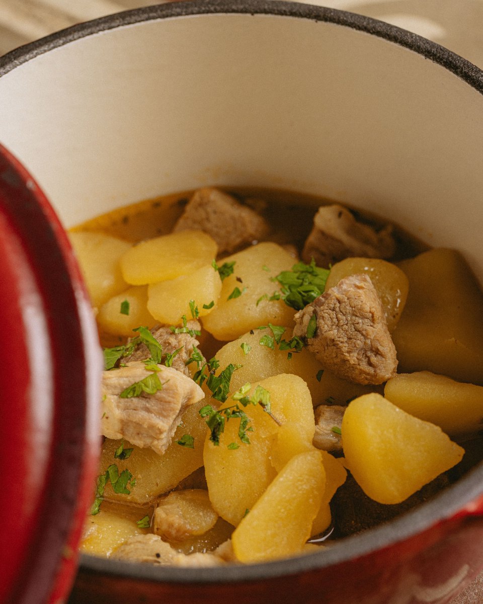 Lieva Restaurante Ibérico tweet media