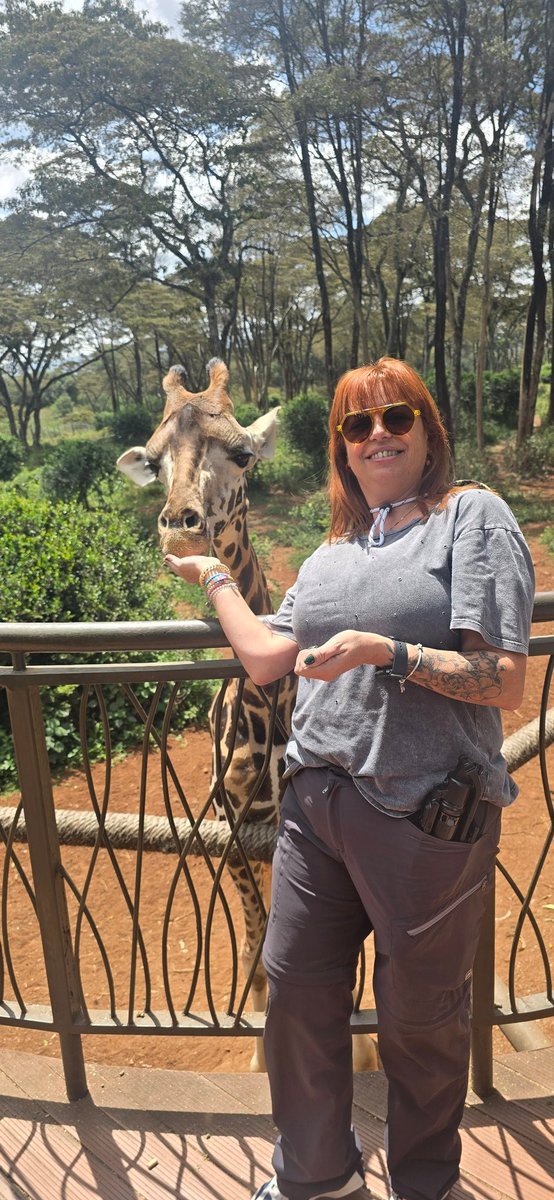 andreaferraciol's tweet photo. Buen dia #Santuario #Jirafas #Rothschild #Narobi #Kenia https://t.co/DPwgAZGZmF