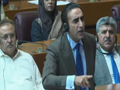 khurram143's tweet image. ہم فیلڈ مارشل کے عہدے کو آئینی تحفظ دلا رہے ہیں، بلاول بھٹو