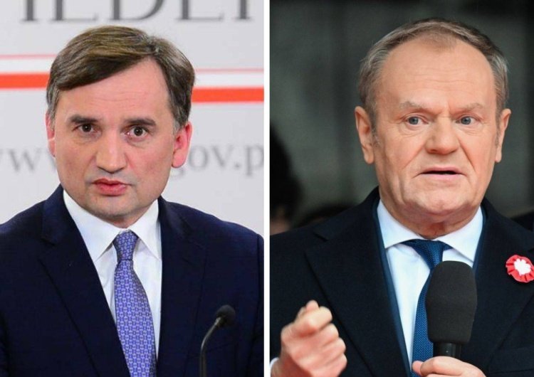 EdoMarcin's tweet photo. Tusk już zacierał ręce, chciał spektakularnego zatrzymania i zamknięcia byłego ministra Zbigniewa Ziobro, tylko że ten był jak zawsze bardziej bystry i ograł go jak zwykłego prymitywa i tępego matoła.
Podobnie jak poprzednio Marcin Romanowski, uniknął planowanego aresztowania. 😂 https://t.co/mBsFMIzeww