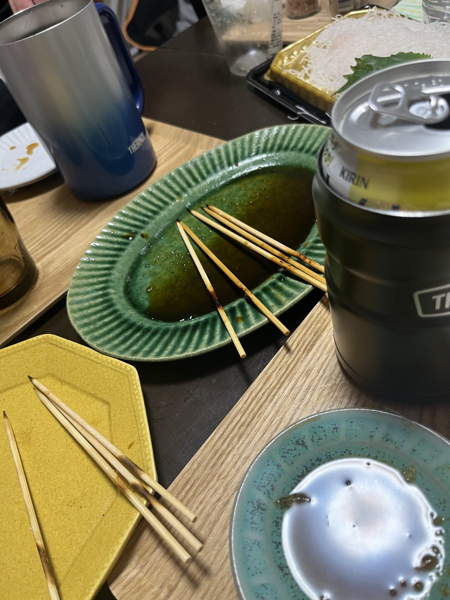 ikuracchi_'s tweet photo. 仕事帰りにスーパー行ったら

やきとり龍鳳、居たーーーヾ(o´∀｀o)ﾉﾜｧｰｨ♪

今夜はお家居酒屋決定🍻✨️
写真も撮らずに飲み始めてしまった🤣ww https://t.co/HLqVUahxuC