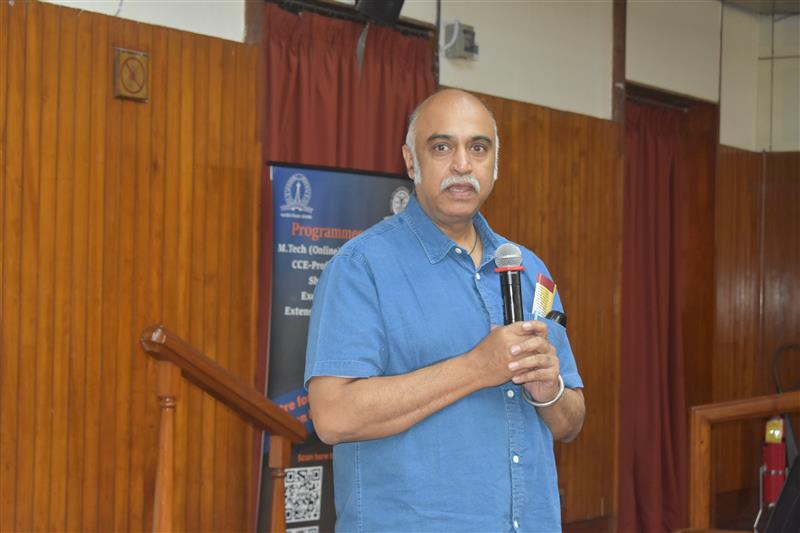 cce_iisc's tweet image. The Valedictory Function marks the successful conclusion of the course on Measurement Techniques for Drops and Sprays.

Swipe through to see the highlights from the campus!

#IISc #FluidDynamics #Valedictory #EngineeringResearch #PIV #LIF #Aerospace #TUDarmstadt #NAL