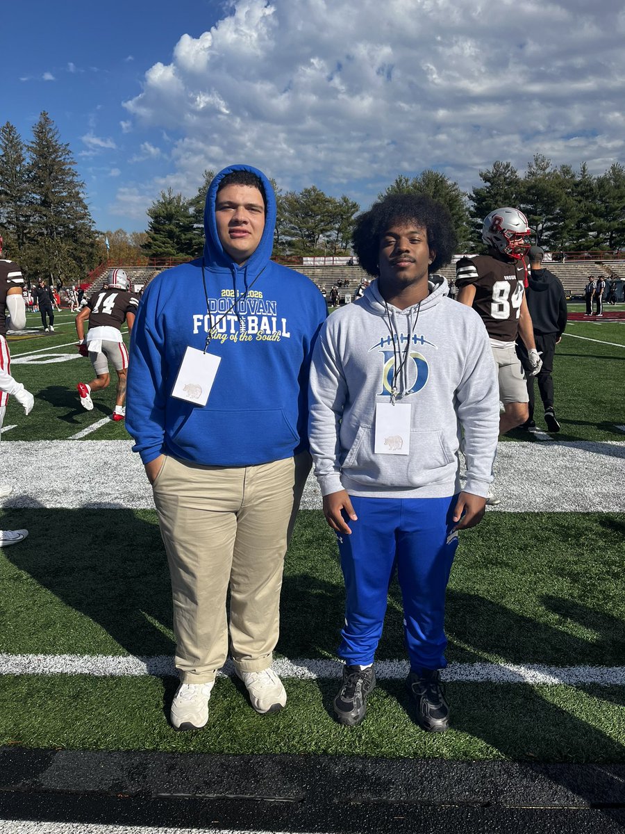 THANK YOU <a href="/BrownU_Football/">Brown Bears Football</a> FOR THE GAMEDAY INVITE. HAD A GREAT TIME.

<a href="/CoachCurcione/">Dan Curcione</a> <a href="/nasjack33/">Jack Nascimento</a> <a href="/ronmammano/">Ronald Mammano Jr</a> <a href="/Coach_Grandy/">Tony Grandinetti</a> <a href="/CoachBCoates/">Bob Coates</a> <a href="/The_C0ach_Mac/">Coach Mac</a> <a href="/DCFBrecruits/">Donovan Catholic Football</a>