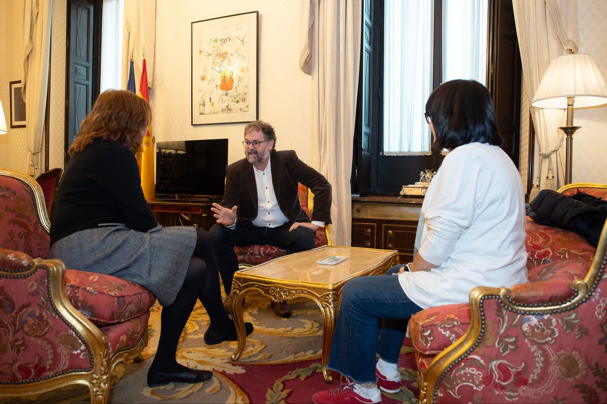 amposmusicos's tweet photo. En la tarde de ayer, nuestros compañeros Pilar Parreño y Gerard Beltran fueron recibidos por Francina Armengol en el Congreso de los Diputados para trabajar en la mejora de las condiciones laborales de los músicos de orquesta. Agradecemos sinceramente a la Presidenta del Congreso https://t.co/19lrbubIFn
