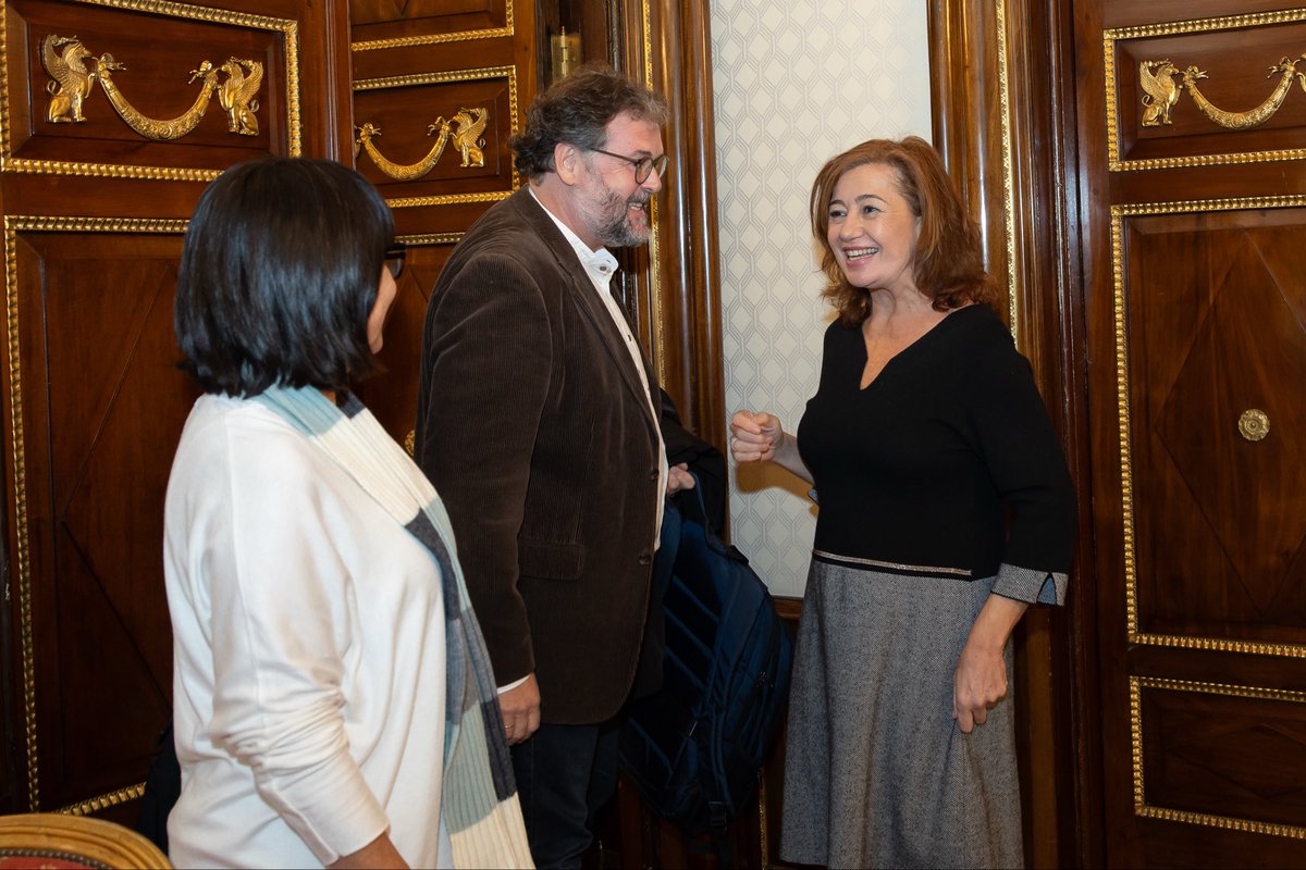 amposmusicos's tweet photo. En la tarde de ayer, nuestros compañeros Pilar Parreño y Gerard Beltran fueron recibidos por Francina Armengol en el Congreso de los Diputados para trabajar en la mejora de las condiciones laborales de los músicos de orquesta. Agradecemos sinceramente a la Presidenta del Congreso https://t.co/19lrbubIFn