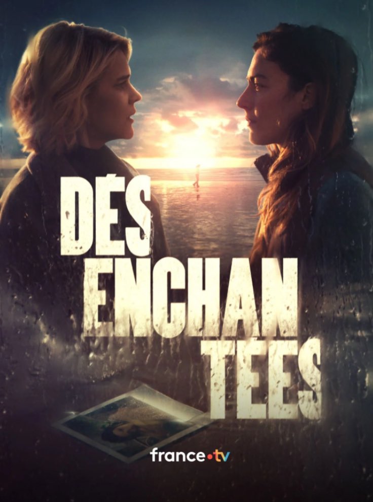 Foncez ! #desenchantees France tv « mini » #serie maxi efficacité ! Grâce au scénario ( tiré d’un roman de Marie Vareille)  et au formidable jeu d’actrices et acteurs ! <a href="/FranceTV/">France tv</a>
