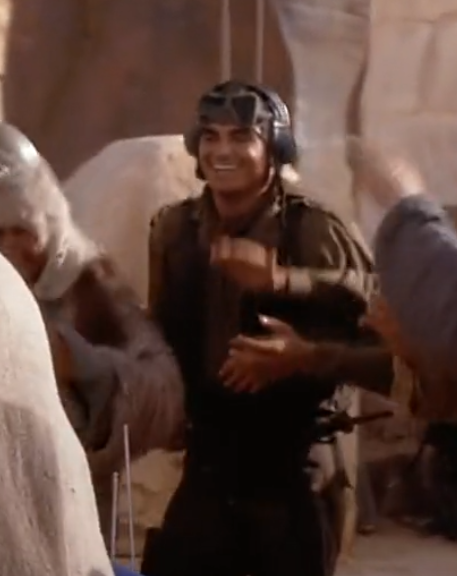 CasticDigital's tweet image. I'm watching The Phantom Menace for the first time.

When Anakin wins the pod race, a lot of extras flawk to him in celebration. This one specifically caught my eye.

Tell me this doesnt look like Antony Starr
Tell me this doesnt look like HomeLander