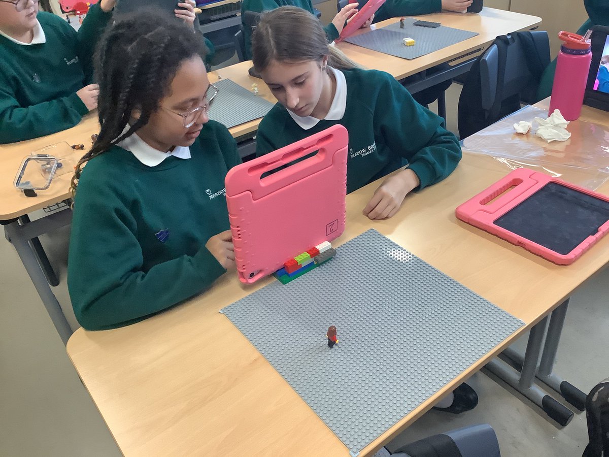 P7 are practising the ‘walk motion’ LEGO animation sequence, in preparation for animating the Anti Bullying Week Role-Play scenarios we’ve been discussing this week.