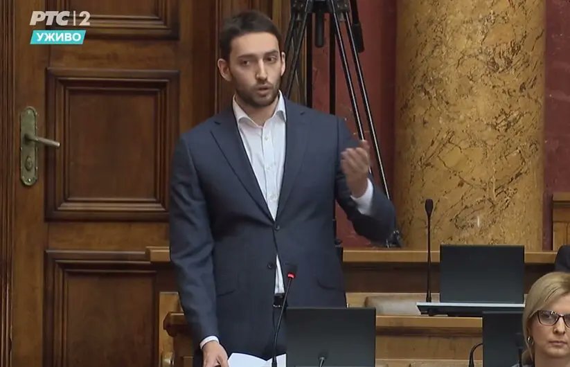 Da li će Viktor Orban odlučivati o tome da li će Srbija imati funkcionalan REM? 

To pitanje se nameće nakon ultimatuma koje postavljaju vaši koalicioni partneri, najavljujući da neće glasati za jedan deo kandidata jer njihov partikularni interes nije ostvaren. Izuzetno su