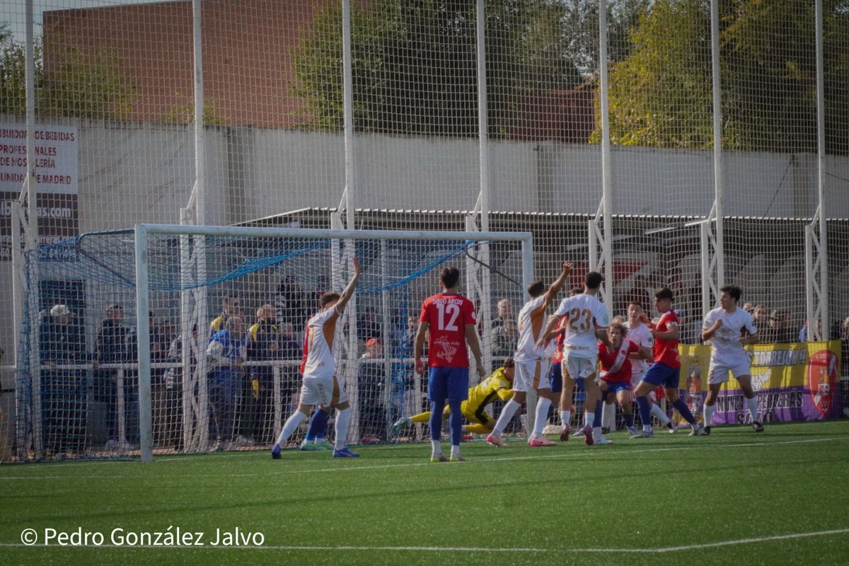 📸IMÁGENES

Os traemos las mejores imágenes del encuentro de la jornada 1️⃣0️⃣ del Grupo 7 de Tercera RFEF

<a href="/AdTorrejoncf/">A.D. TORREJON C.F.</a> 4️⃣-1️⃣ <a href="/RacingMadridFC/">Racing Madrid 1914 F.C.</a> 

📸 <a href="/Pedrogj17/">Pedro González</a> 

👇GALERÍA COMPLETA👇

gradasiete.com/galerias-fotog…