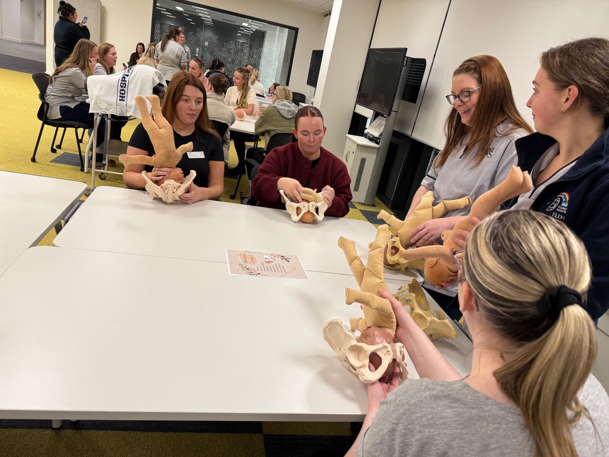 A brilliant night at the #UWS Midwifery Applicants evening last night. 

#uwslanarkshire #uwsmidsoc #uwsstudents #studentmidwives