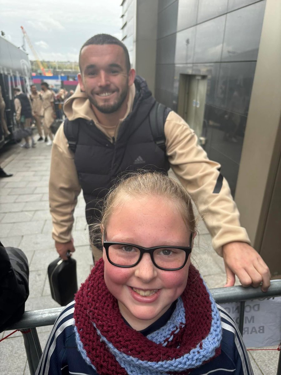 mixey2's tweet photo. Happy 12th Birthday to our beautiful daughter Olivia! Here she is with @jmcginn7 @EM10Buendia @emartinez and the one and only @IanTaylor7 UTV Liv, we love you more than anything in the world 💜 https://t.co/qVJoM2OV2B