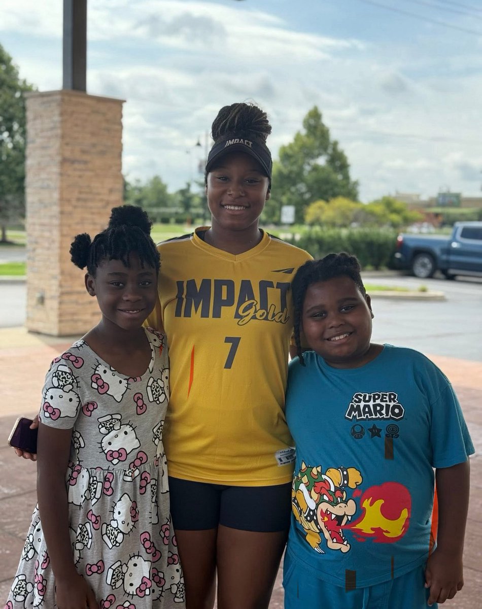 TyroneT96943240's tweet image. Makenzie’s Logo “MT”

Breast Cancer Awareness

If you have an opportunity to accomplish something that will make things better for someone coming behind you, and you don’t do that, you are wasting your time on this earth 

-Roberto Clemente, February 20, 1971

#statetitle
#WCWSC