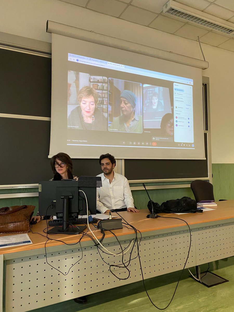 A <a href="/BOOKCITYMILANO/">BookCity Milano</a> sono state presentate l’antologia “Lingua Madre Duemilaventicinque” e la raccolta del Gruppo di Studio CLM “Pagine di pace. Pensieri, scritti, pratiche di donne” grazie alla collaborazione che da anni unisce il Concorso con <a href="/LaStatale/">Università degli Studi di Milano</a>. 
concorsolinguamadre.it/bookcity-milan…