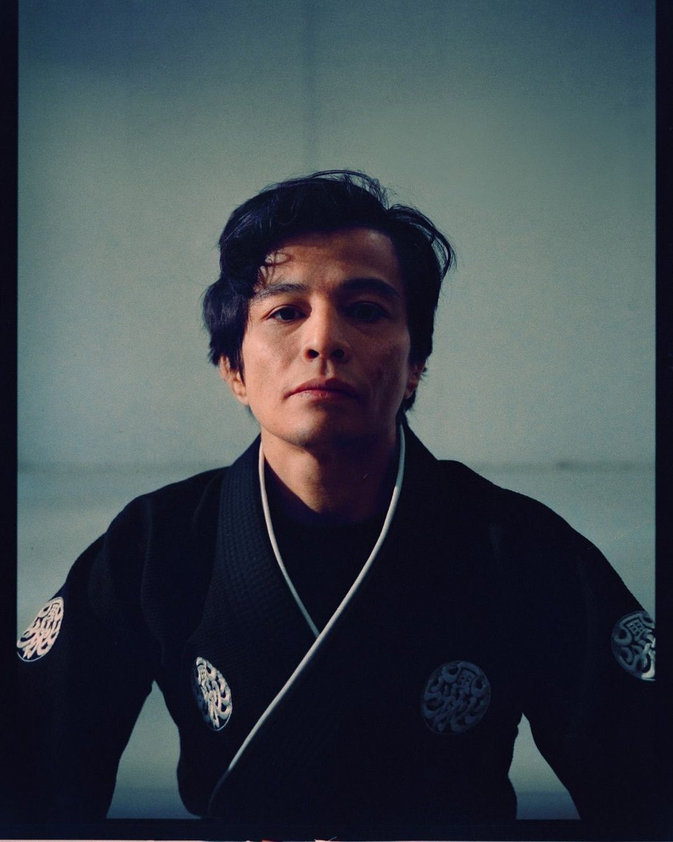 SCRAMBLEJP's tweet image. 🥋ついに登場！待望のNEW GI！🥋
新作「FURINKAZAN GI（風林火山)」🌪
豪華な刺繍ロゴと細部までこだわったデザイン✨

💥 発売日：11月15日 16:00〜 💥 
@joaomiyao