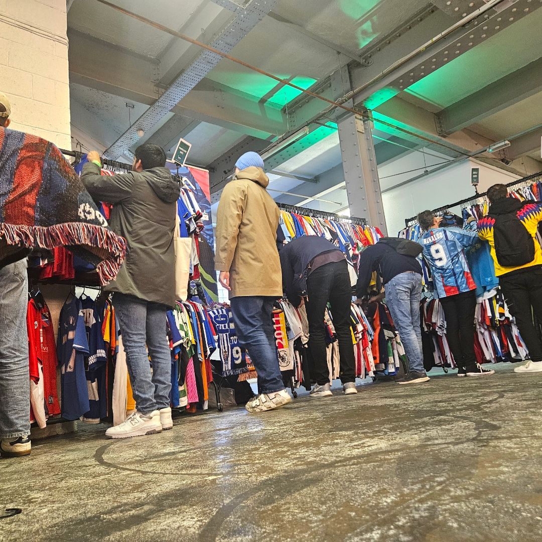 footballfinery's tweet image. Very much looking forward to @rff_uk in Sheffield on Saturday 😁  Always a fabulous  day and a great opportunity to catch up with some familiar faces from the #kitcommunity and meet some more.  

We are hard at work making sure we are ready for the day - we&apos;ll be bringing 700+…