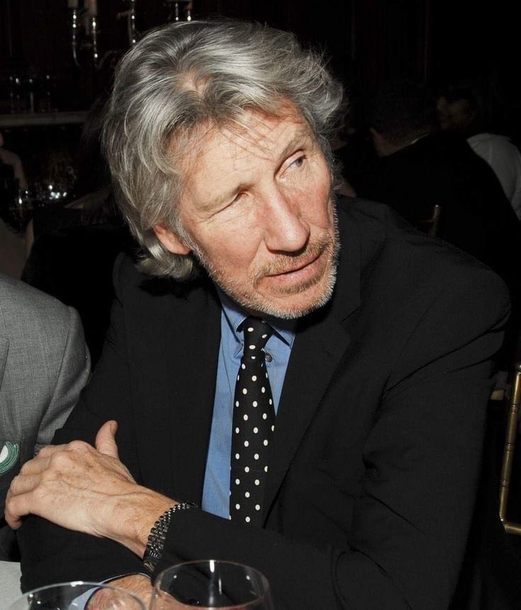 1호선이라함은 이런사진말고
ㄹㅇ낚시갈거같은착장있음 
이건2호선출퇴근시간관상이심