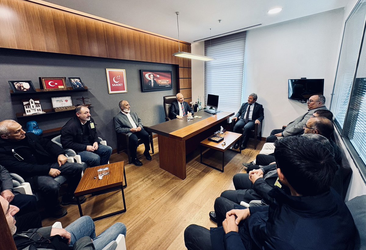 📍TBMM

Burdur-Merkez İlçe Gençlik Kollarımıza ve Çayırova İlçe Teşkilatımıza ziyaretleri için teşekkür ediyorum.