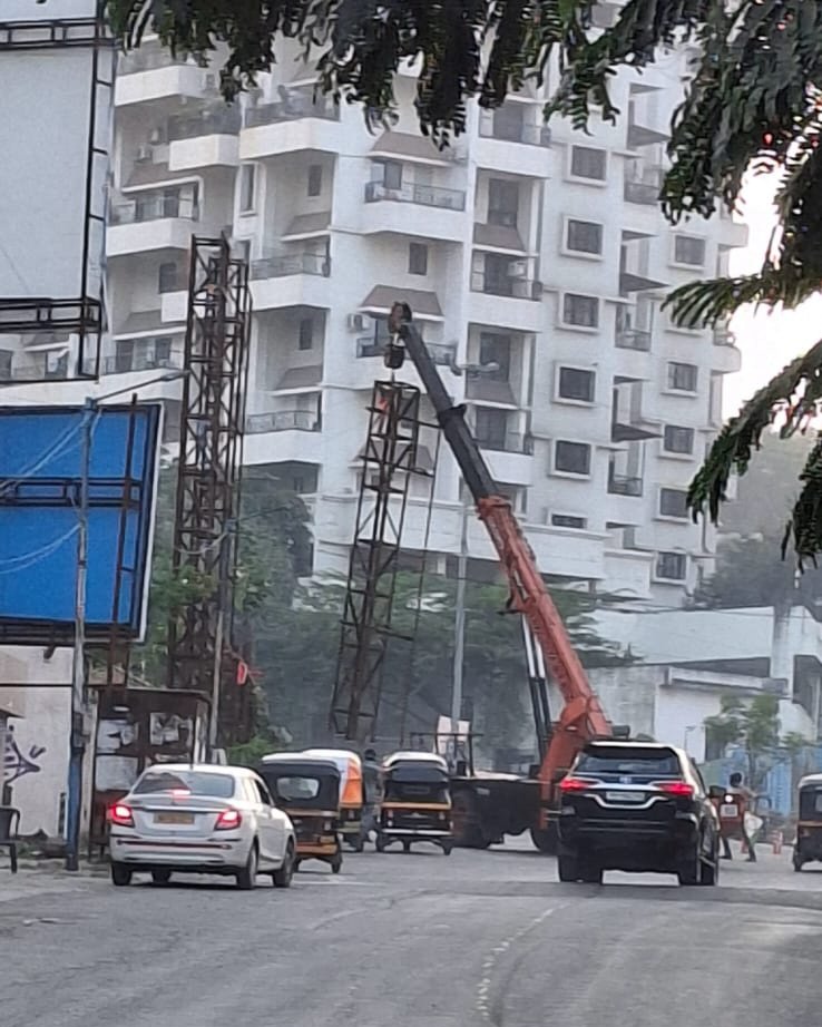 JDhankikar's tweet photo. "Big shoutout to @navalMH PMC Commissioner for taking action against illegal hoardings near Axis ATM in NIBM Annexe Mohammadwadi! More power to the citizens of Pune! Let's join hands to say NO to organized crime and YES to a safer, more orderly city! #PMCAction #PuneAgainstCrime https://t.co/qpejULc25n