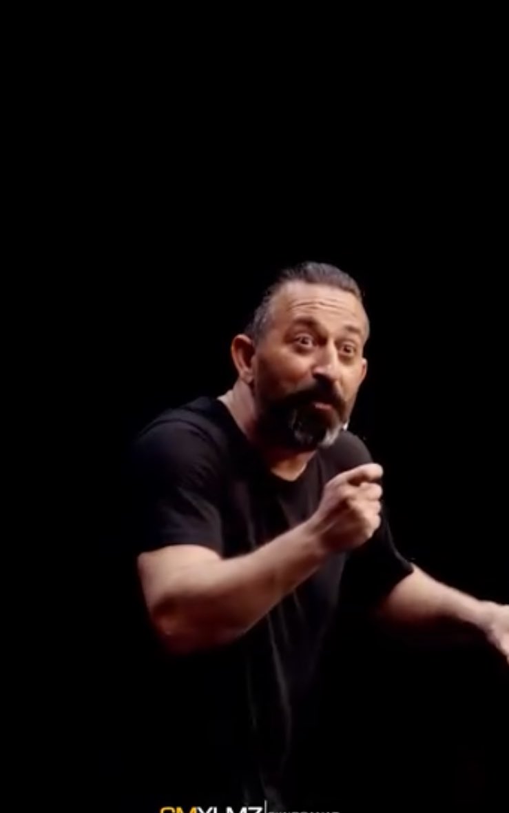 çocukken sınıfta kemalizm zehrini reddeden birisine denk geldiğimde his olarak şu kıvamda oluyordum