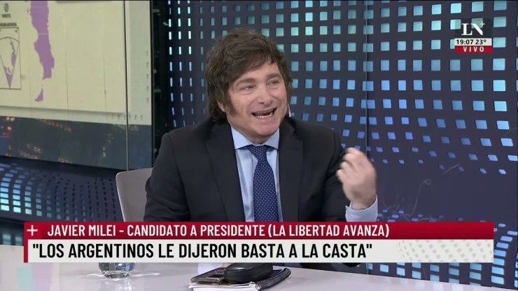 Instrucciones para hacer una campaña populista buff.ly/YZVlIYO (English, Chinese, Italian, French, and Portuguese versions in the top right menu) > Instructions for running a populist campaign.