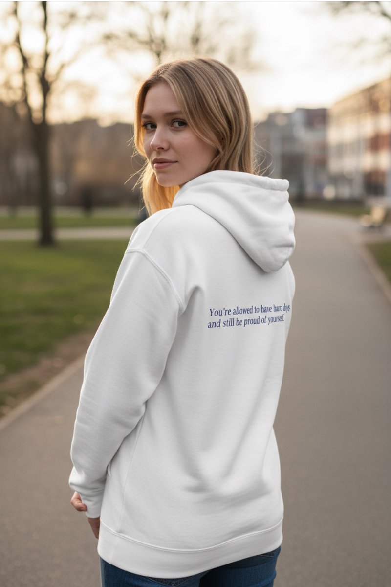 chrishorne1985's tweet image. ✨ 𝙄𝙣𝙩𝙧𝙤𝙙𝙪𝙘𝙞𝙣𝙜 𝙈𝙚𝙣𝙩𝙖𝙡 𝙀𝙙𝙜𝙚 𝘾𝙡𝙤𝙩𝙝𝙞𝙣𝙜: 𝙈𝙞𝙣𝙙𝙨𝙚𝙩 𝙈𝙖𝙩𝙩𝙚𝙧𝙨 – 𝙒𝙚𝙖𝙧 𝙄𝙩 𝙋𝙧𝙤𝙪𝙙𝙡𝙮 ✨

You may know Mental Edge as my mindset coaching program for athletes - helping fighters, footballers, and high performers unlock their full…