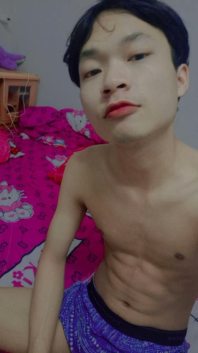 shanlay19000000's tweet photo. 😋 https://t.co/27cuphLL0K