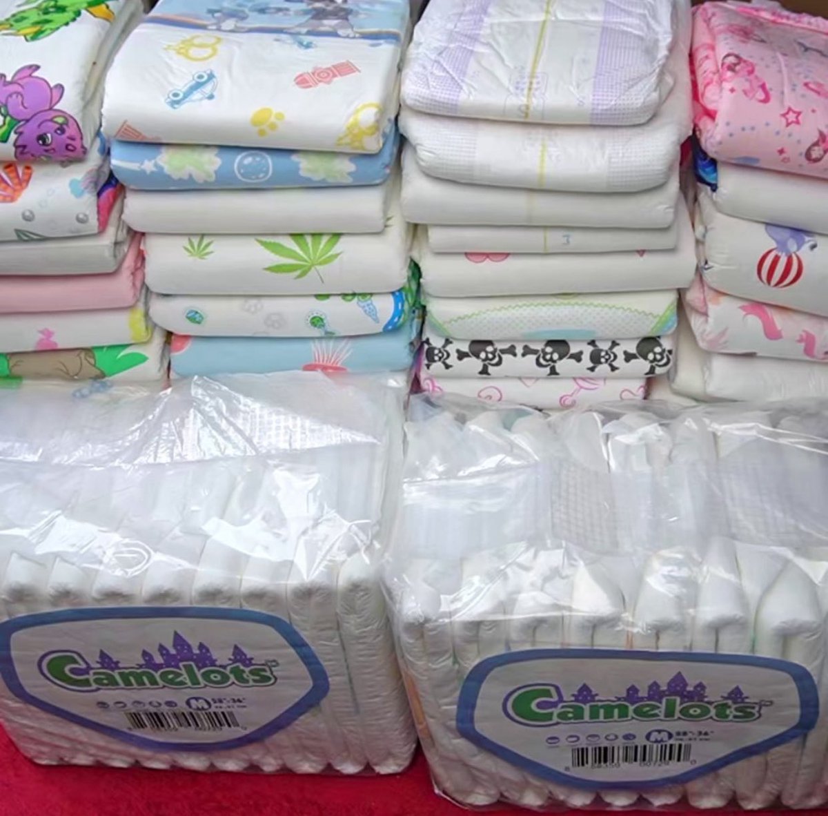 Do you ever try Camelots Diaper before ? 🥰❤️