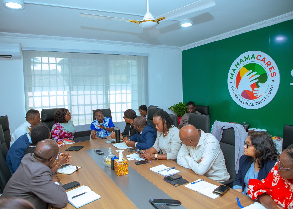 WHOGhana's tweet image. The Ghana Medical Trust Fund (GMTF) seeks to improve access to specialised care in Ghana.

As part of @WHO’s mission supporting Free #PHC, the joint @WHOAFRO &amp;amp; country office team met with the GMTF team to discuss implementation processes for establishing the fund.