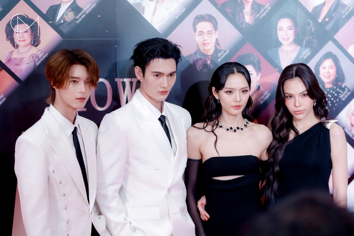 CM2Connect's tweet photo. “พูห์ - พาเวล, ลูกหมี - ซอนญ่า” ช่วงเดินพรมแดงในงานประกาศรางวัล “HOWE AWARDS 2025 13th Anniversary” 

PPV AT HOWE AWARDS 2025 
LMSY AT HOWE AWARDS 

#HOWEAWARDS2025XPoohPavel
#HOWEAWARDS2025XLMSY
#ppoohkt #pavelphoom 
#PoohPavel #พูห์พาเวล
#ลูกหมีซอนญ่า #LMSY
#LMlookmhee #SonyaSaranphat
#HOWEAWARDS2025
#HOWE #HOWEMAGAZINE