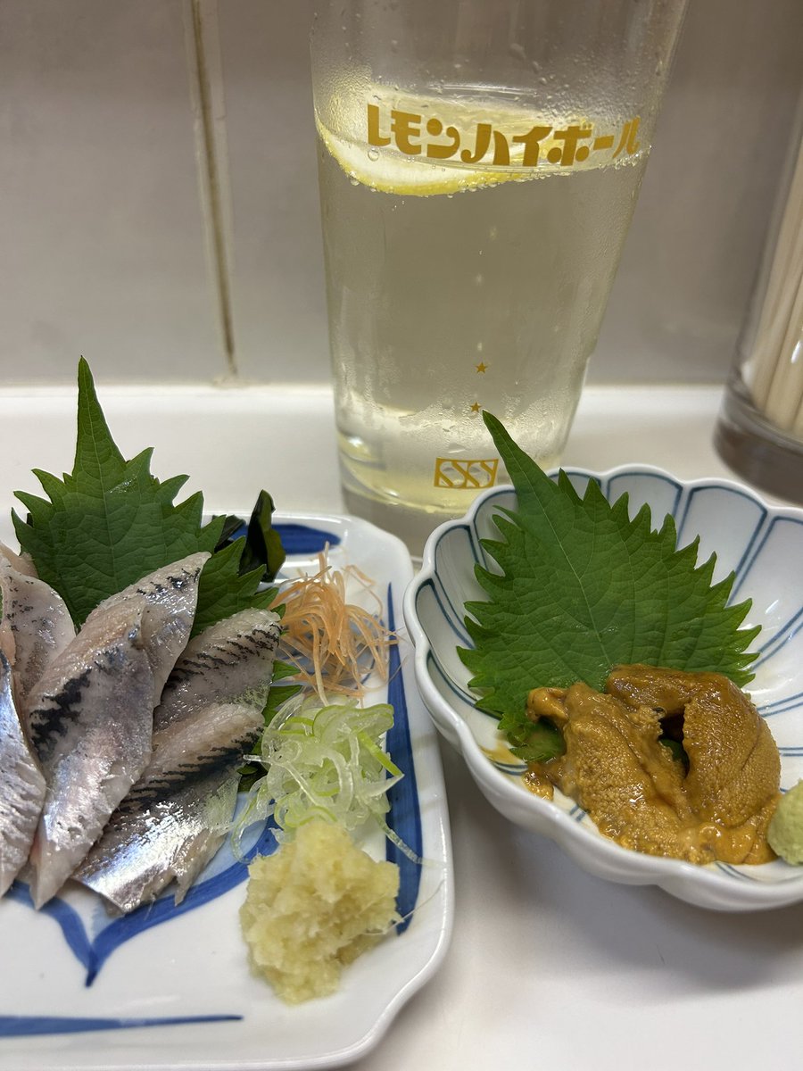 べーべらと駅前酒場来た👀マグロ串美味すぎてひっくり返った🐟