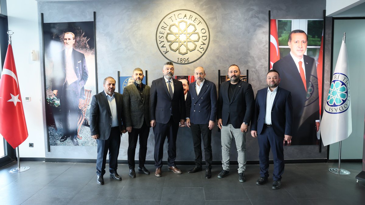 Başkanımız Ömer Gülsoy, KAYTECH Havacılık A.Ş. Yönetim Kurulu Başkanı İlker Barlı ve yönetimini odamızda konuk etti.

Nazik ziyaretleri için teşekkür ediyor, çalışmalarında başarılar diliyoruz.

<a href="/kaytechhavacilk/">Kaytech Havacılık</a> 
<a href="/ilkerbarli/">ilkerbarlı🇹🇷</a> 
<a href="/Omer_Gulsoy_KTO/">Ömer Gülsoy</a>