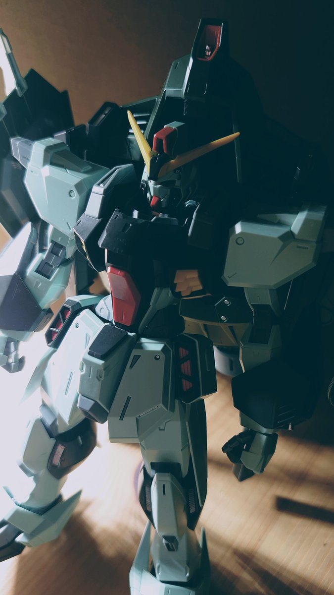 パチ組みラテージ on X