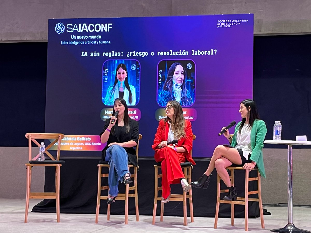 ch4rleston's tweet image. 🤖 IA en acción: del sector público a la industria

Ayer participé en la conferencia anual de @SAIA_AR, la Sociedad Argentina de Inteligencia Artificial.

Fue interesante conocer de cerca cómo la IA está transformando tanto el sector público como la industria, y escuchar a…