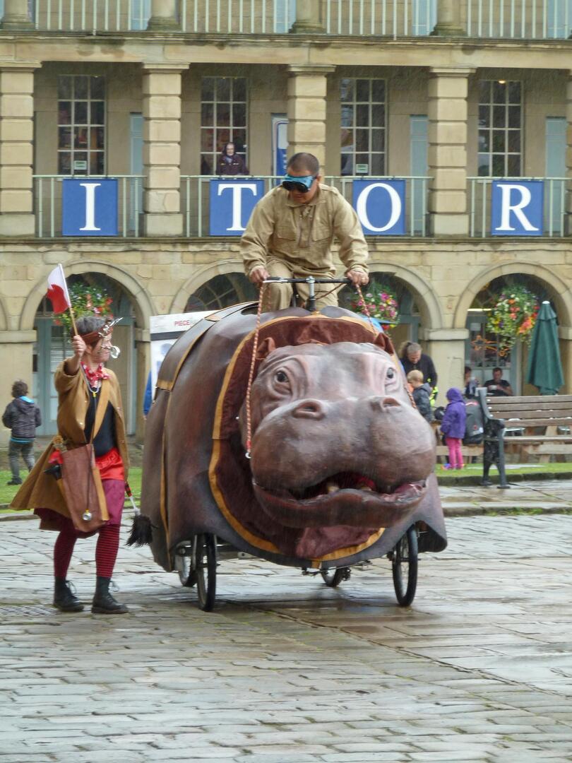 TedJohnsonIII's tweet image. For those who want sustainable transport, but still want to ride something deadly.  
flic.kr/p/a5AiBd  
#SustainableTransport #MobilitySolutions