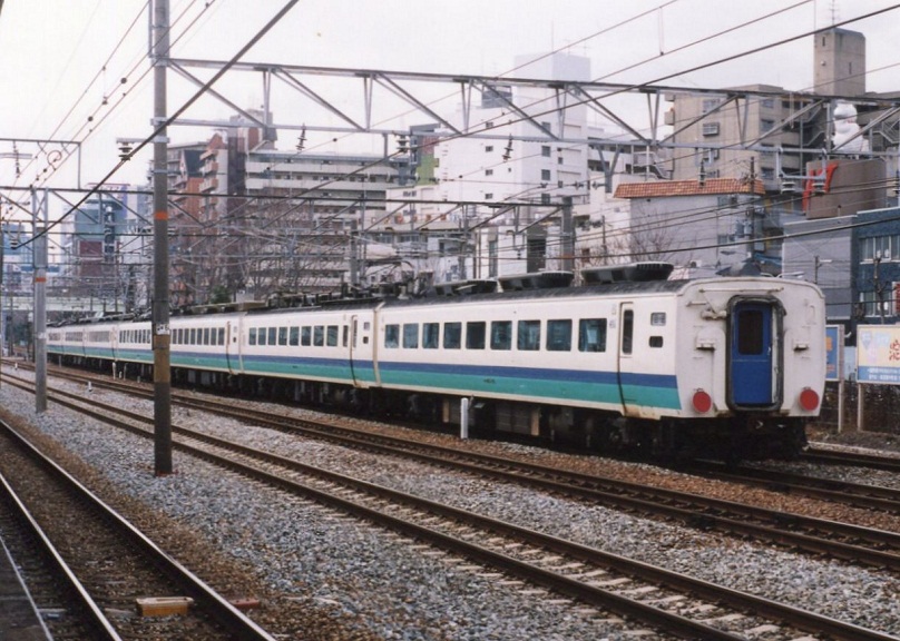 落書き　東山 美住トンネルに落書き | 東村山市議会議員｜かみまち弓子