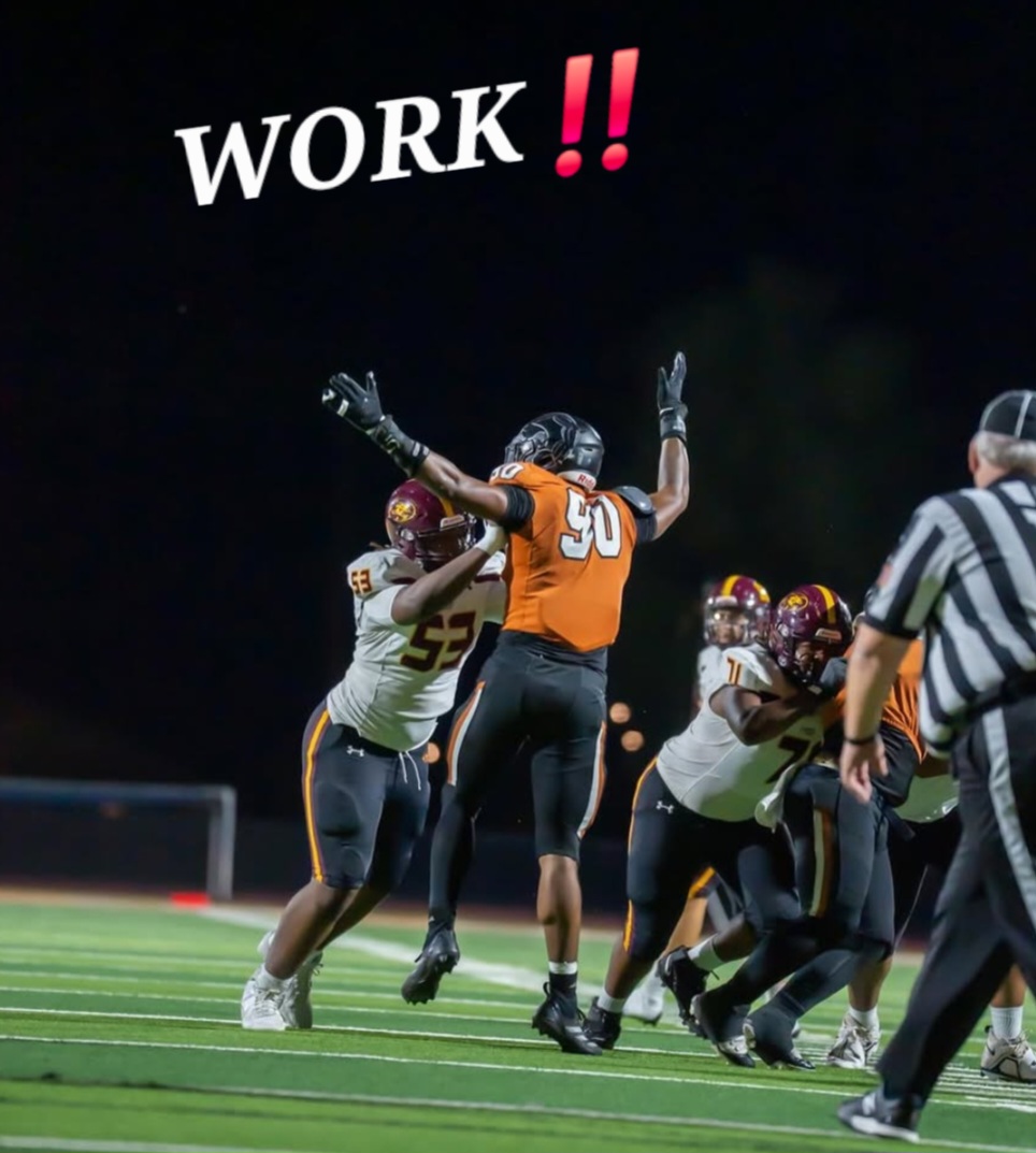 Its__justCJ's tweet photo. @CoachJonRoberts @MP_PrideFB @MPHS_FBBoosters https://t.co/qEZ0Tuuj4q