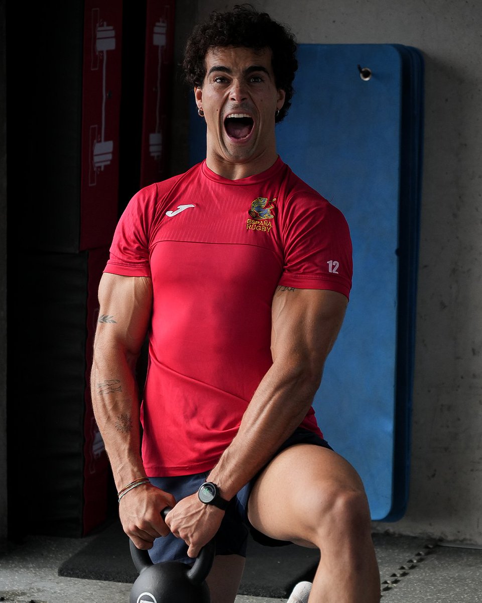 ferugby's tweet image. 𝐆𝐲𝐦 𝐭𝐢𝐦𝐞💪🏻

#LoQueNosUne | #Leones7s #TrainingNonStop