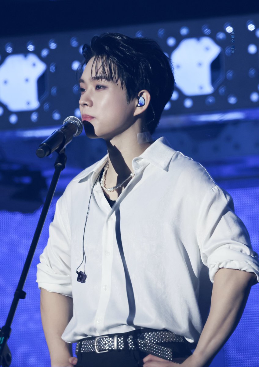 오월의 파도 tweet media