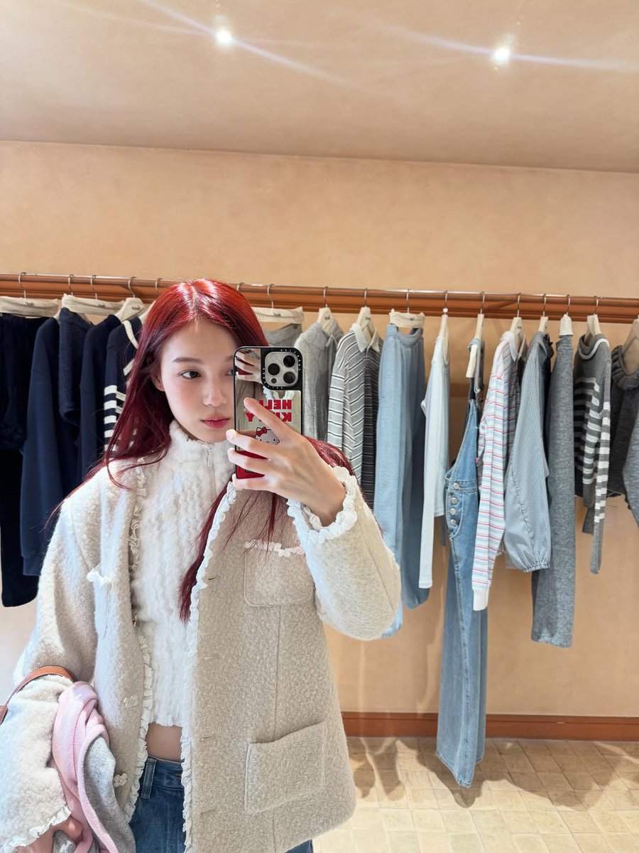 luvrrukkph's tweet photo. — 📸 251112 loverrukk IG Post (1/2)
🍁🍂for youuuu
#loverrukk #มินิฮาร์ทของเลิฟ https://t.co/x7S6V5U6Fi