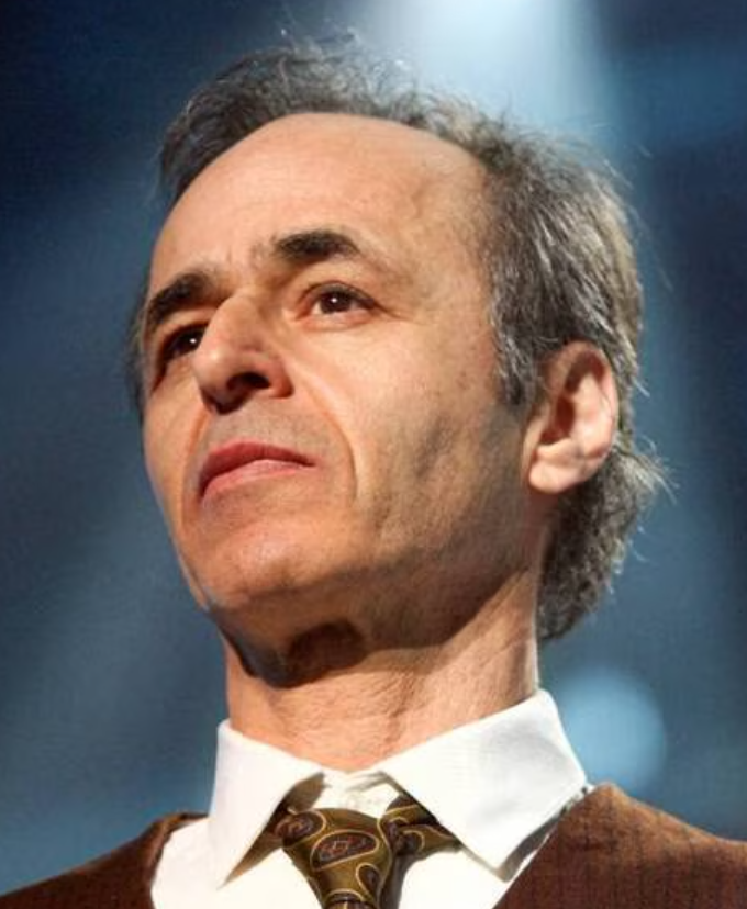 Mediasinfos's tweet image. A l’occasion du 107ᵉ anniversaire de l’armistice, #JeanJacquesGoldman a publié hier une lettre manuscrite à l’attention de ses compatriotes. Retrouvez notre article ci-dessous.