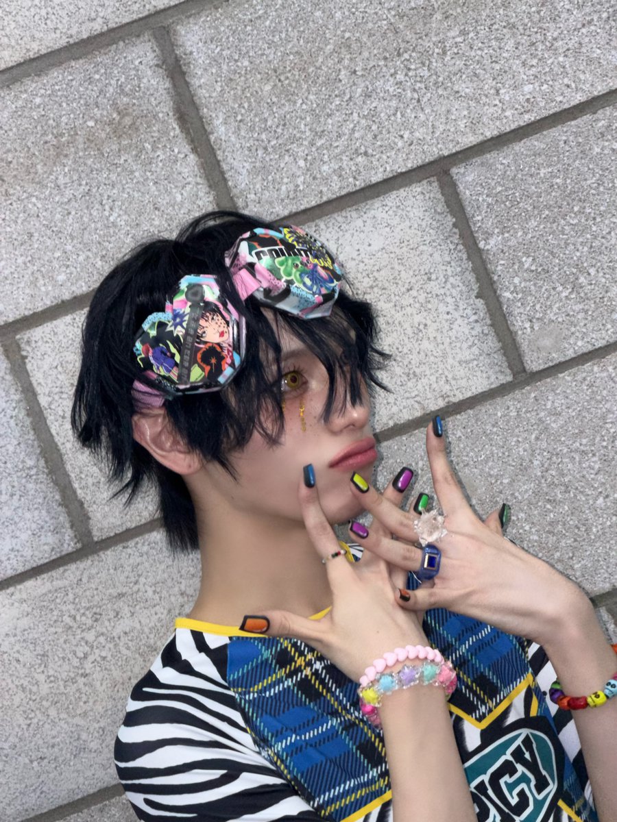 XLOV_official's tweet image. [📸]

251111 SBS funE 더쇼

#HARU  G͜͡o͜͡o͜͡d͜͡(*ˊᵕˋ*)੭ ੈ❤︎

#XLOV #엑스러브 #하루
#Rizz #XLOV_Rizz
#UXLXVE #XLOV_UXLXVE