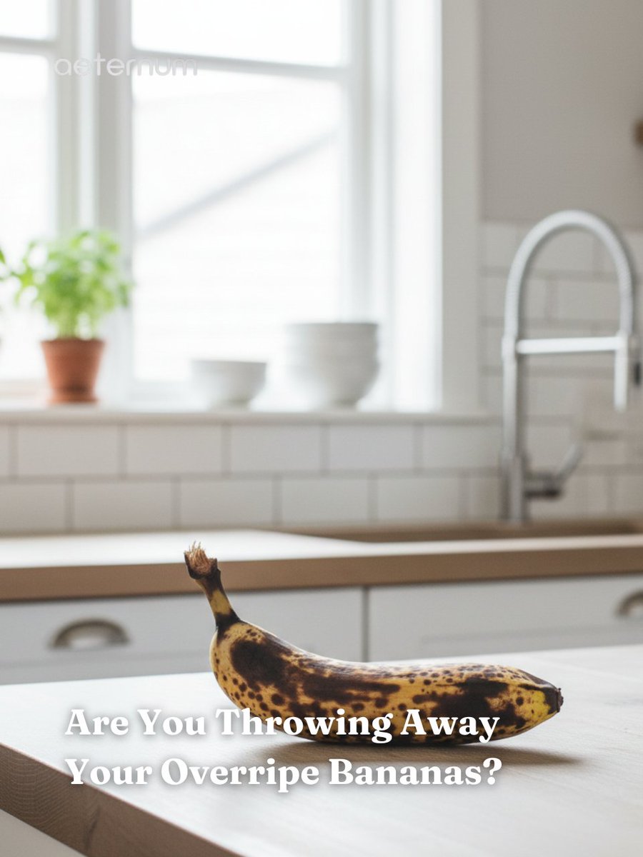 aeternumcompany's tweet image. 🍌 Don’t toss overripe bananas! Dark spots mean bioactive compounds that may support health &amp;amp; reduce cancer risk. 💡 Use in smoothies or baking. Follow us &amp;amp; visit our site! #HealthyEating #BiohackingHealth